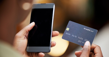 Jak dodać kartę do telefonu – prosta instrukcja krok po kroku